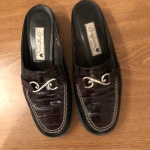 Brighton Black/Brown Leather Clogs Sz 7.5